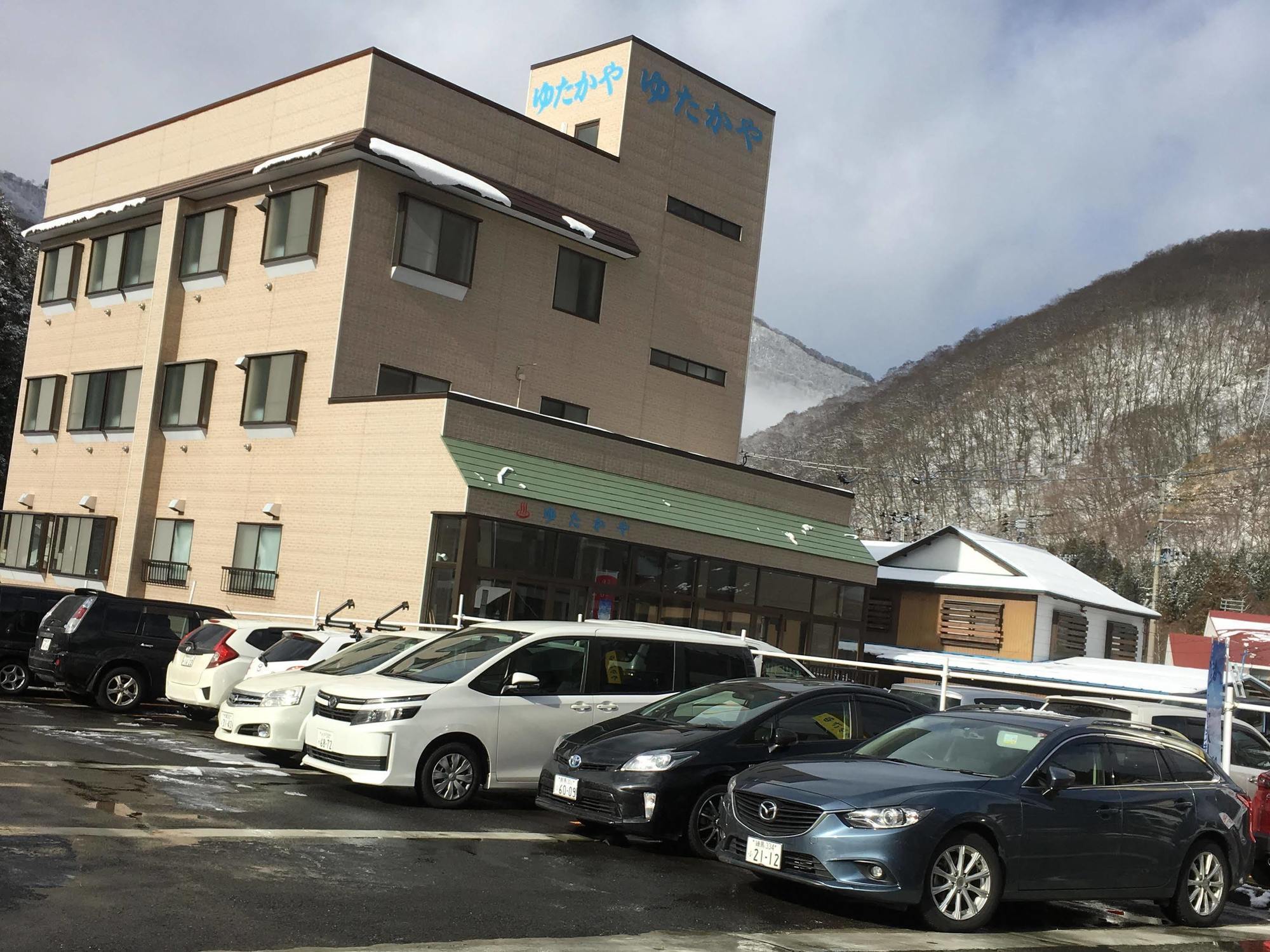 Onsen Minshuku Yutakaya Hotel Yuzawa  Esterno foto